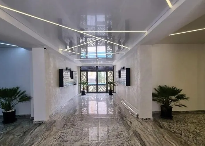 Apartment 402 B2 Almar Luxury Residence-renting & Free Pool